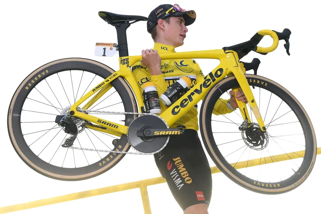 Tour de France velosipēdi 2024: kurš ar ko brauks?