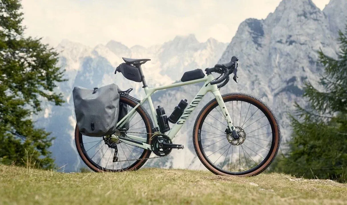 Canyon Grizl alumīnija gravel velosipēds